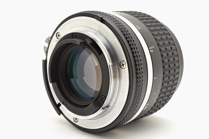 50275E 美品 Nikon Ai-S 85mm F2 ニコン オールドレンズ
