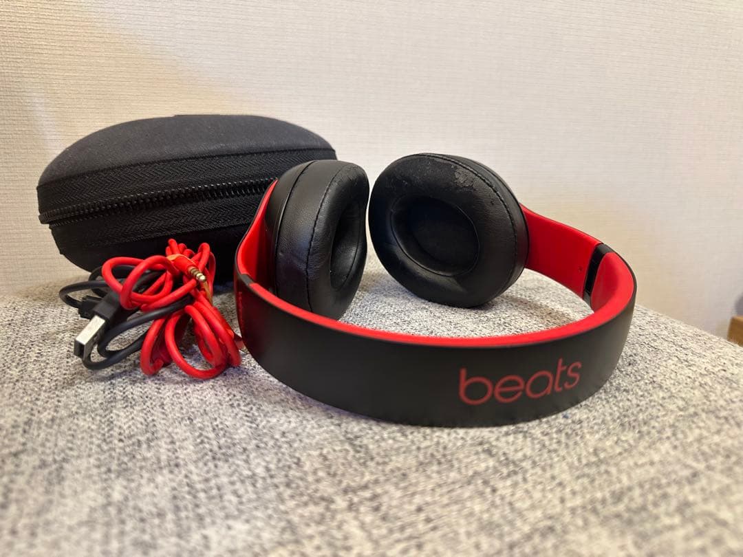 Beats Studio3 Wireless ブラック/レッド