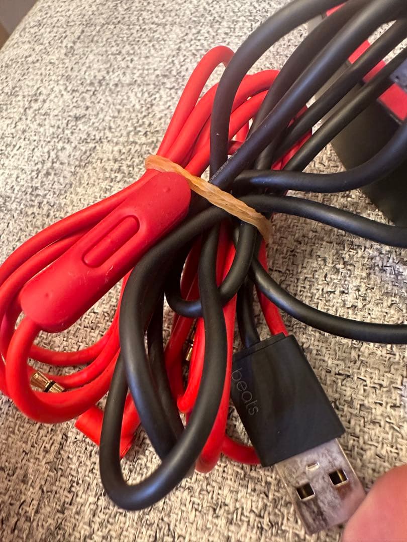 Beats Studio3 Wireless ブラック/レッド