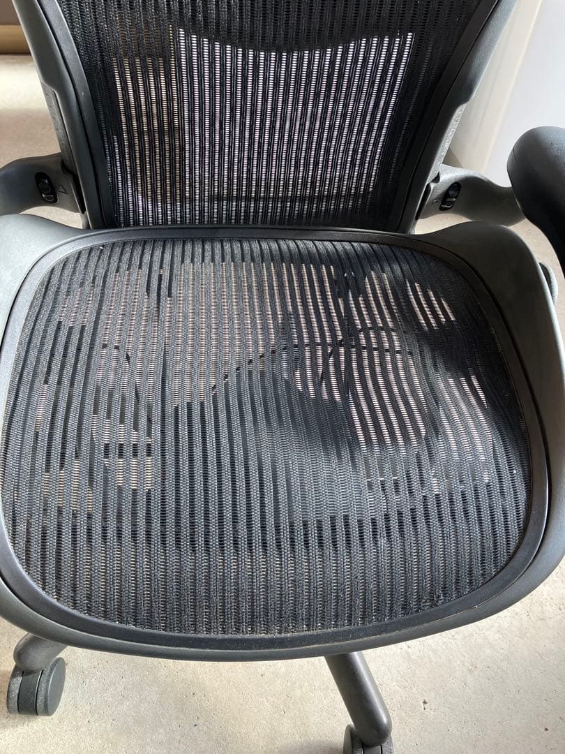 Herman Miller アーロンチェア AE123AWB クラシック可動肘