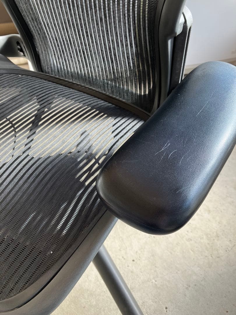 Herman Miller アーロンチェア AE123AWB クラシック可動肘