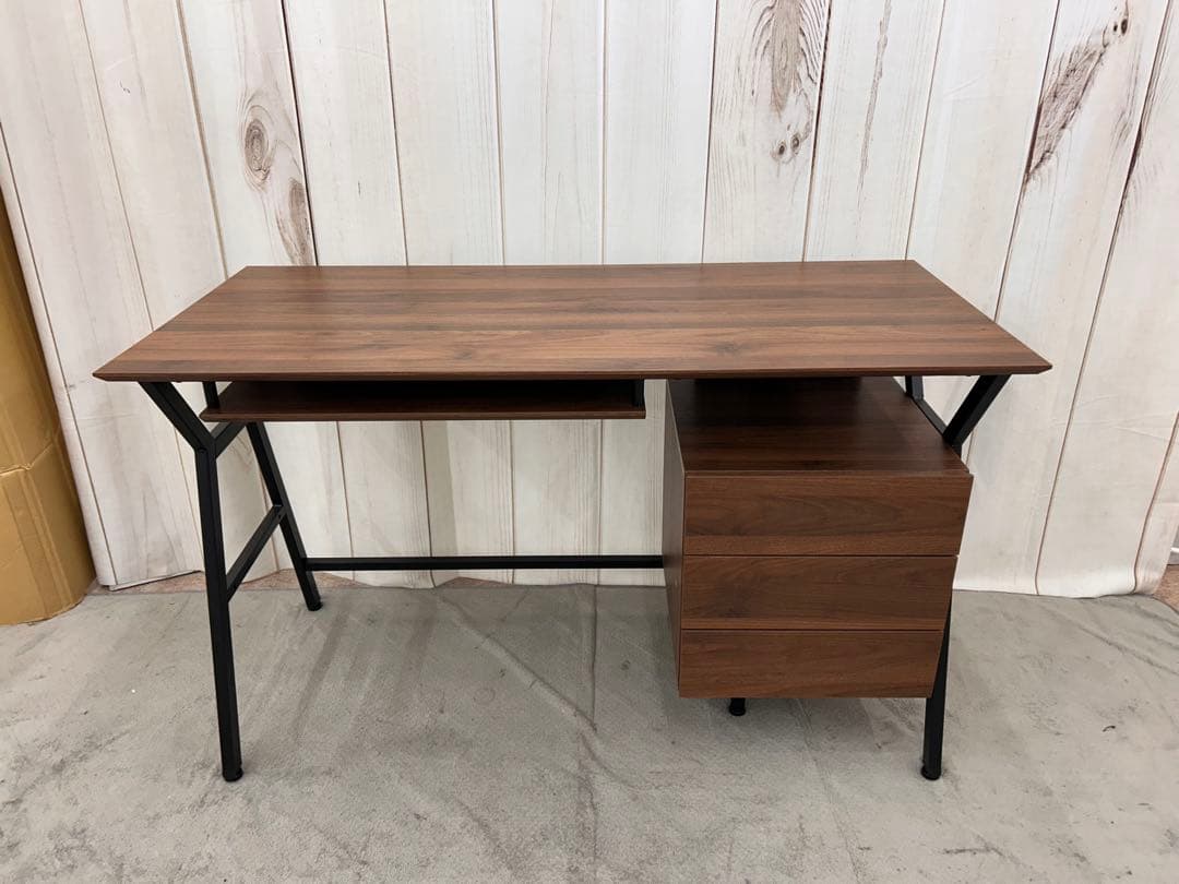 ニトリ⭐︎収納ワゴン付きデスク