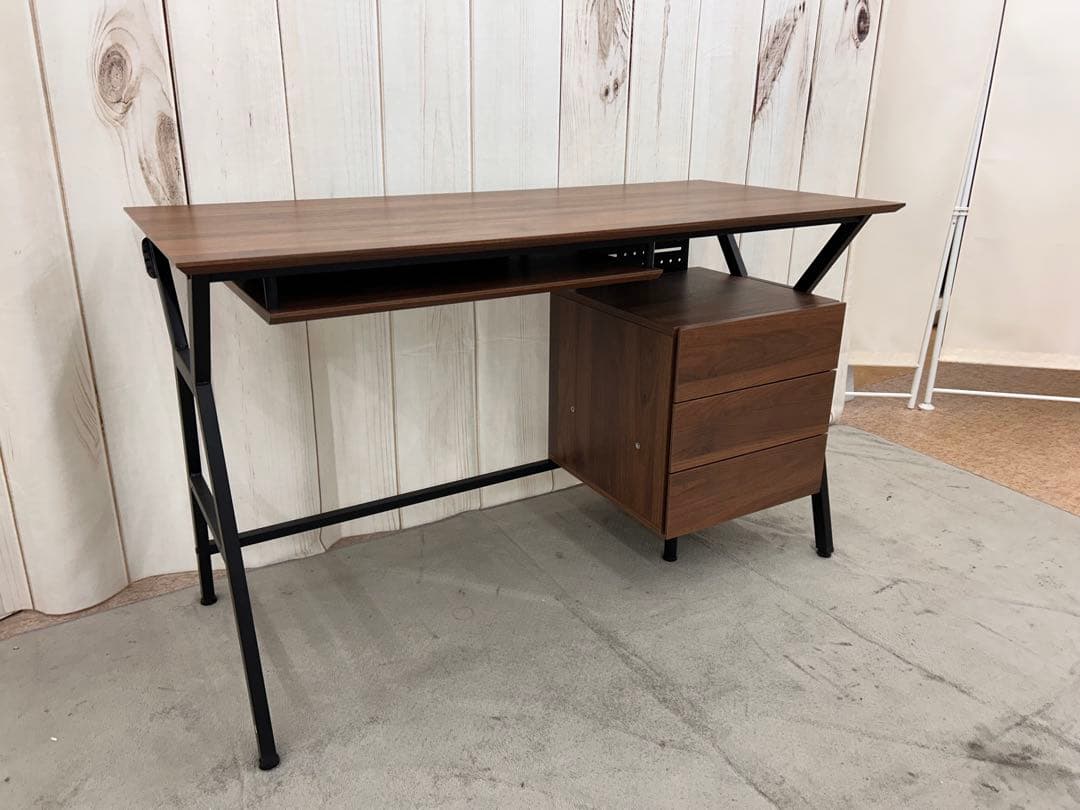 ニトリ⭐︎収納ワゴン付きデスク