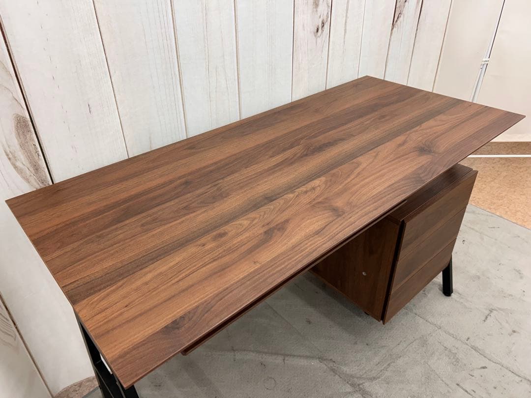 ニトリ⭐︎収納ワゴン付きデスク