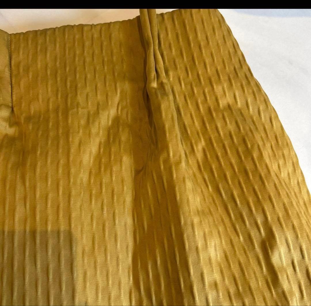 ニトリ　マスタード色 ゴールド？遮光無地カーテン オーダーカーテン