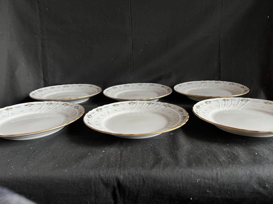 リチャードジノリ　ベッキオカプリ　プレート　19cm