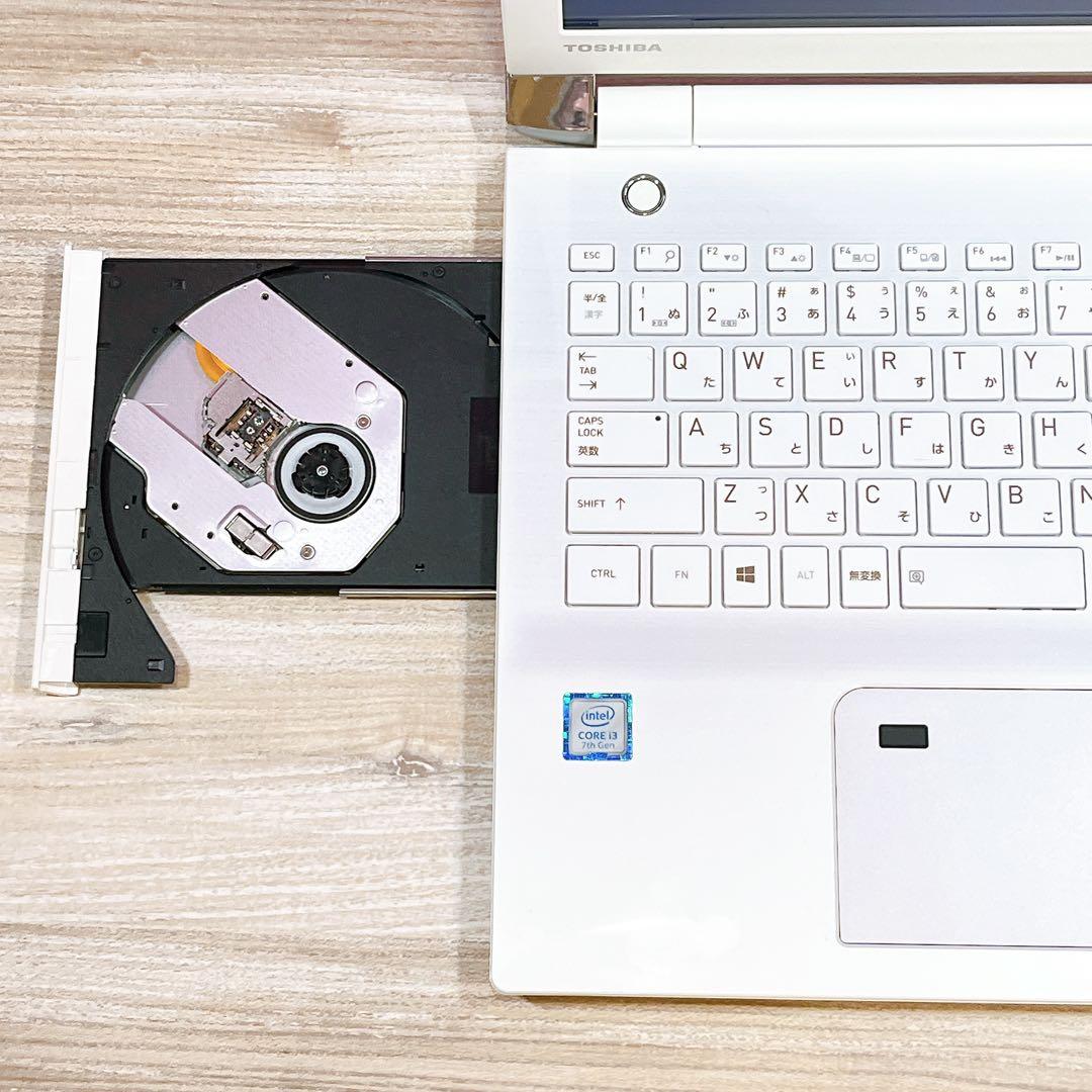 SSDで爆速✨Win11✨第7世代 i3✨すぐ使えるノートパソコン✨カメラ付き