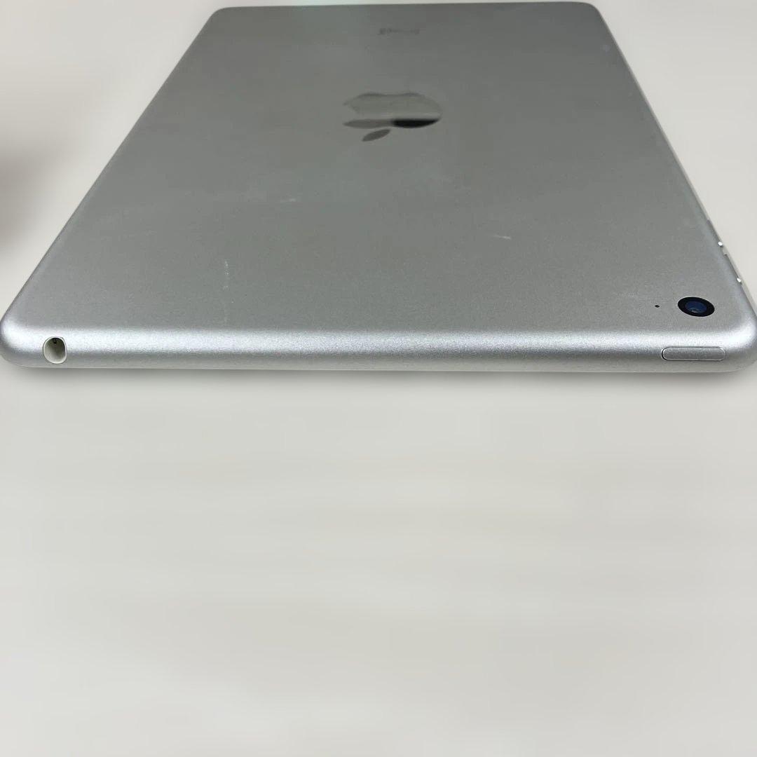 Apple iPad mini 4 128GB シルバー