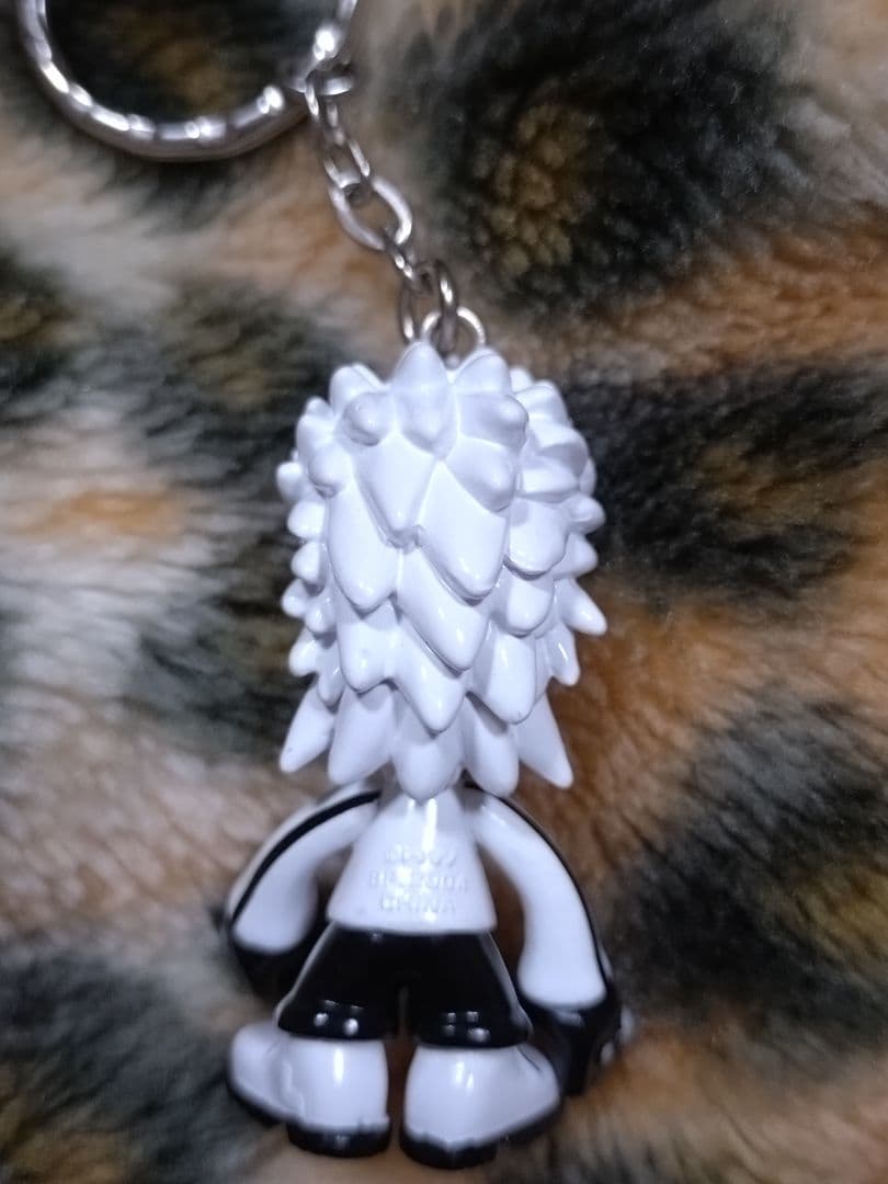 〈レア〉hide ストリートスタイル　キーホルダー 白黒