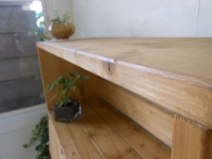 ハンドメイド パタパタ扉のかわいいシェルフ  飾り棚 本棚 ナチュラル 手作り