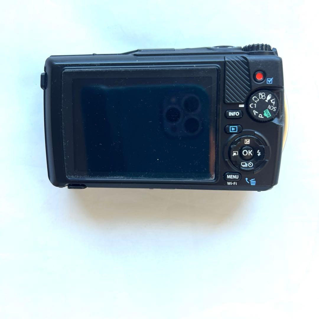 OM system TOUGH TG7 コンパクトデジタルカメラ　ブラック