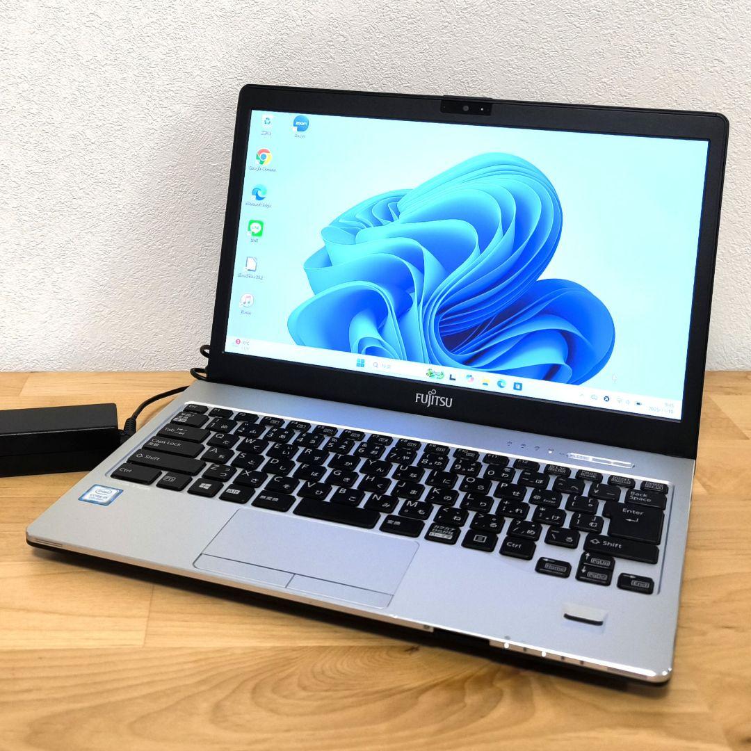 【Corei5第8世代】軽量ノートパソコン／富士通│Windows11・カメラ付