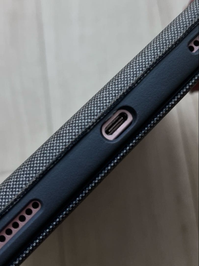 Folio Touch（iPad Air 第４&第５世代対応)