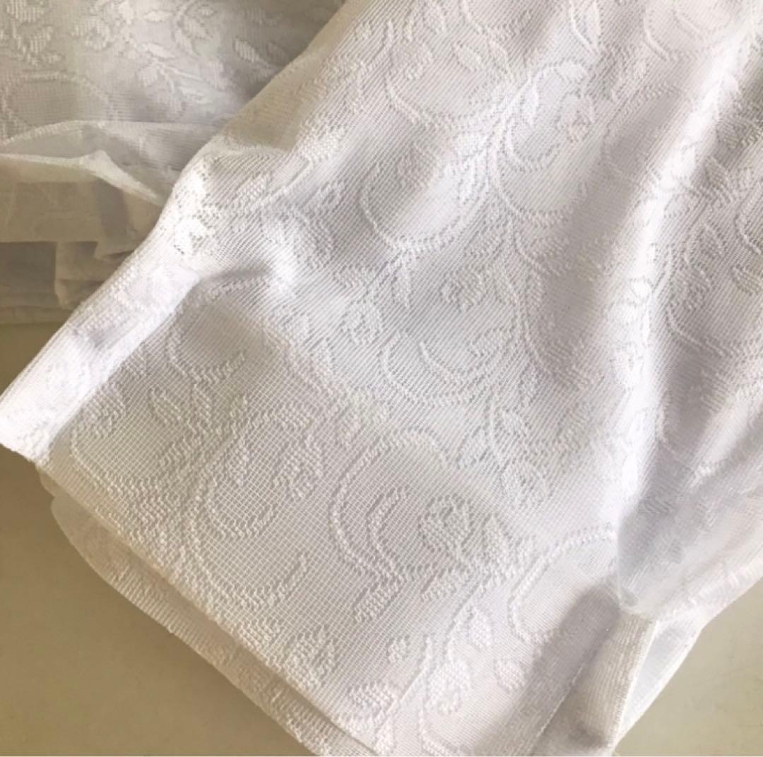 レースカーテン　花柄　幅200cm×丈218cm2枚