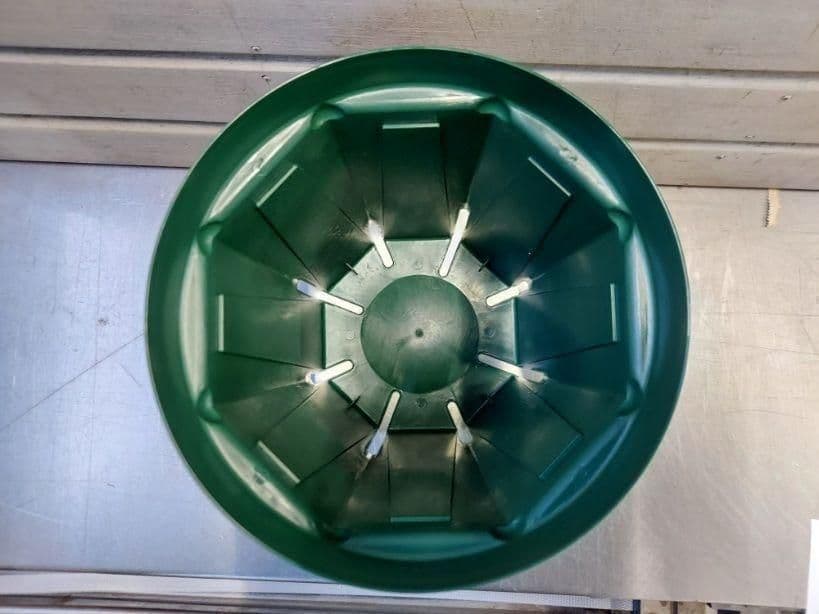 植物の根張りが違う！スリット鉢ＣＳＭ－２４０Ｌ(ロングタイプ)　８号鉢　１０コ