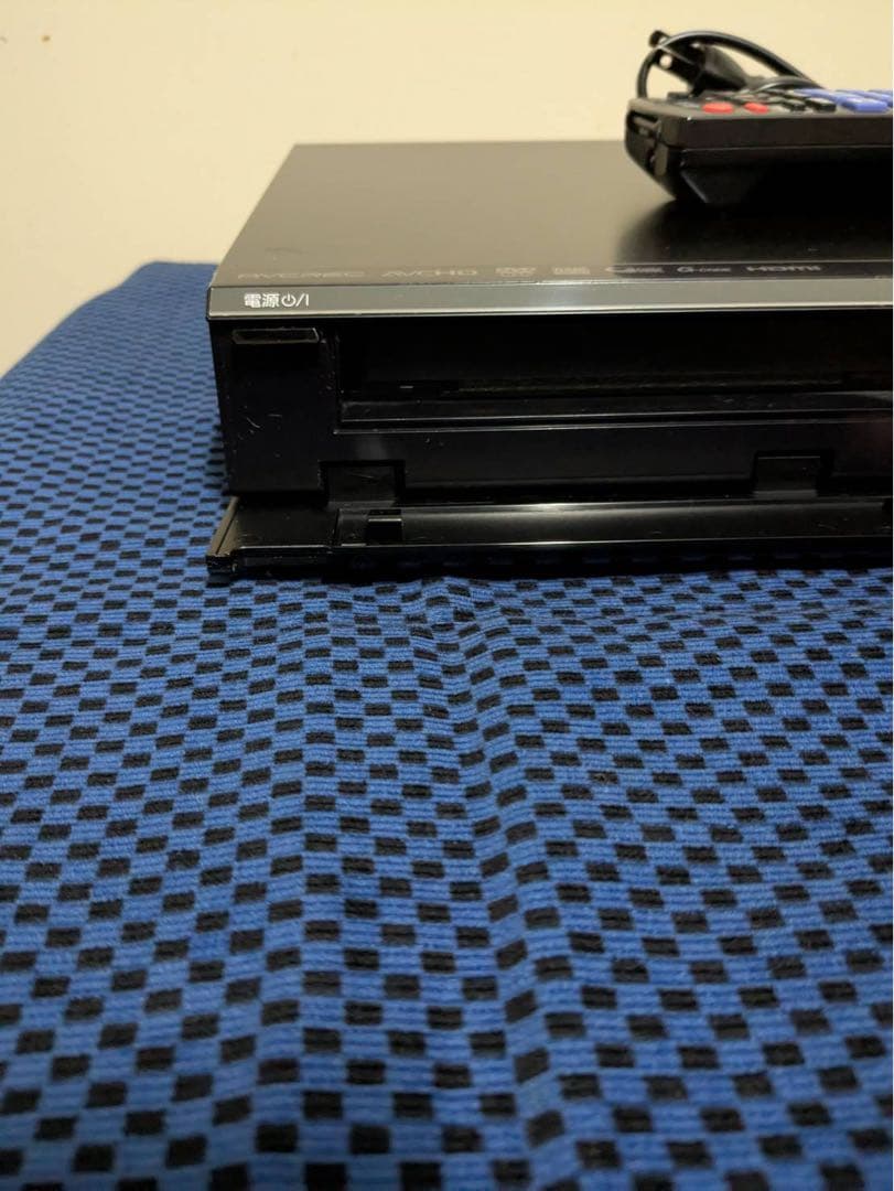 【最終値下げ】Panasonic ブルーレイレコーダー ブラック リモコン付き