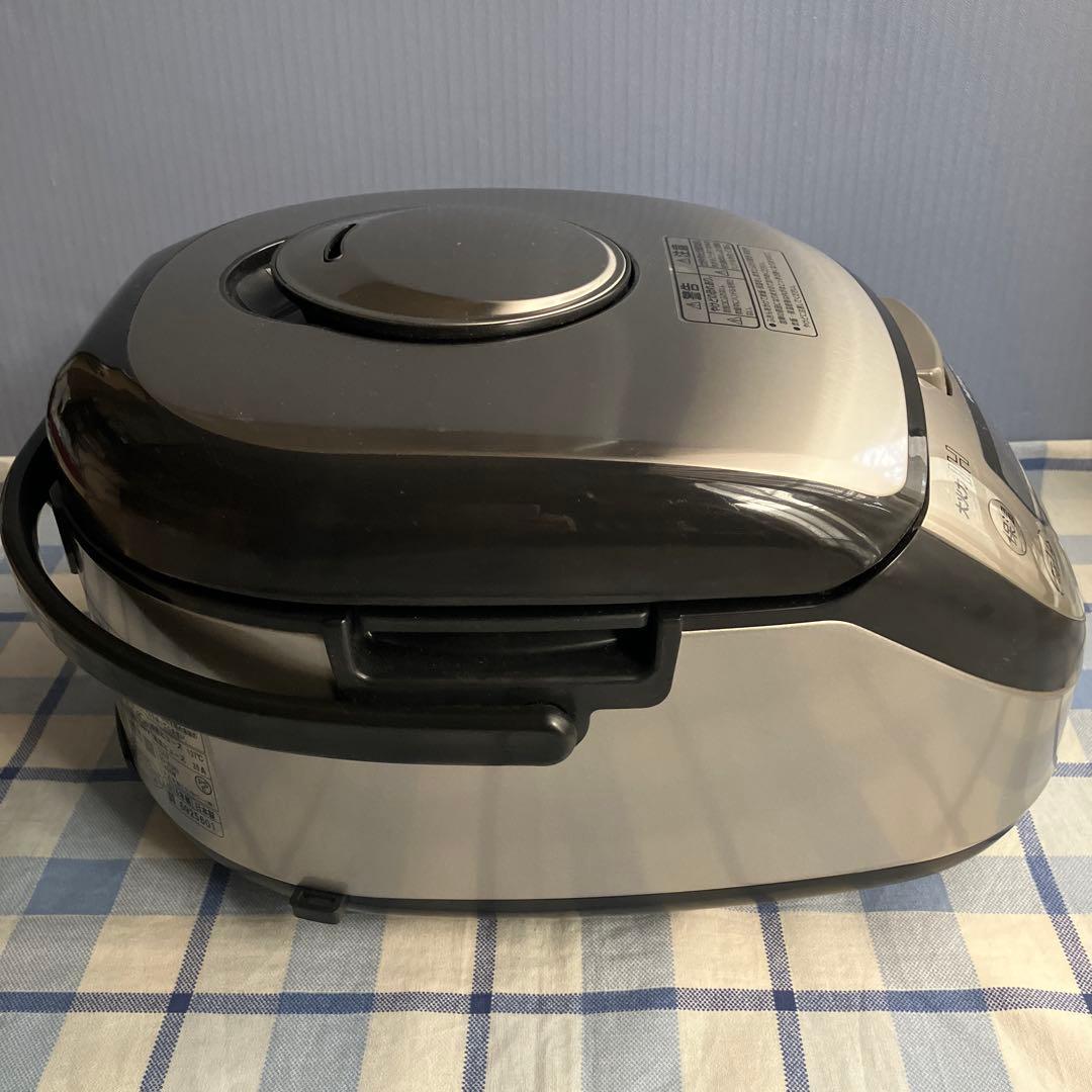 ★HITACHI 極上炊き 黒厚鉄釜 ジャー炊飯器