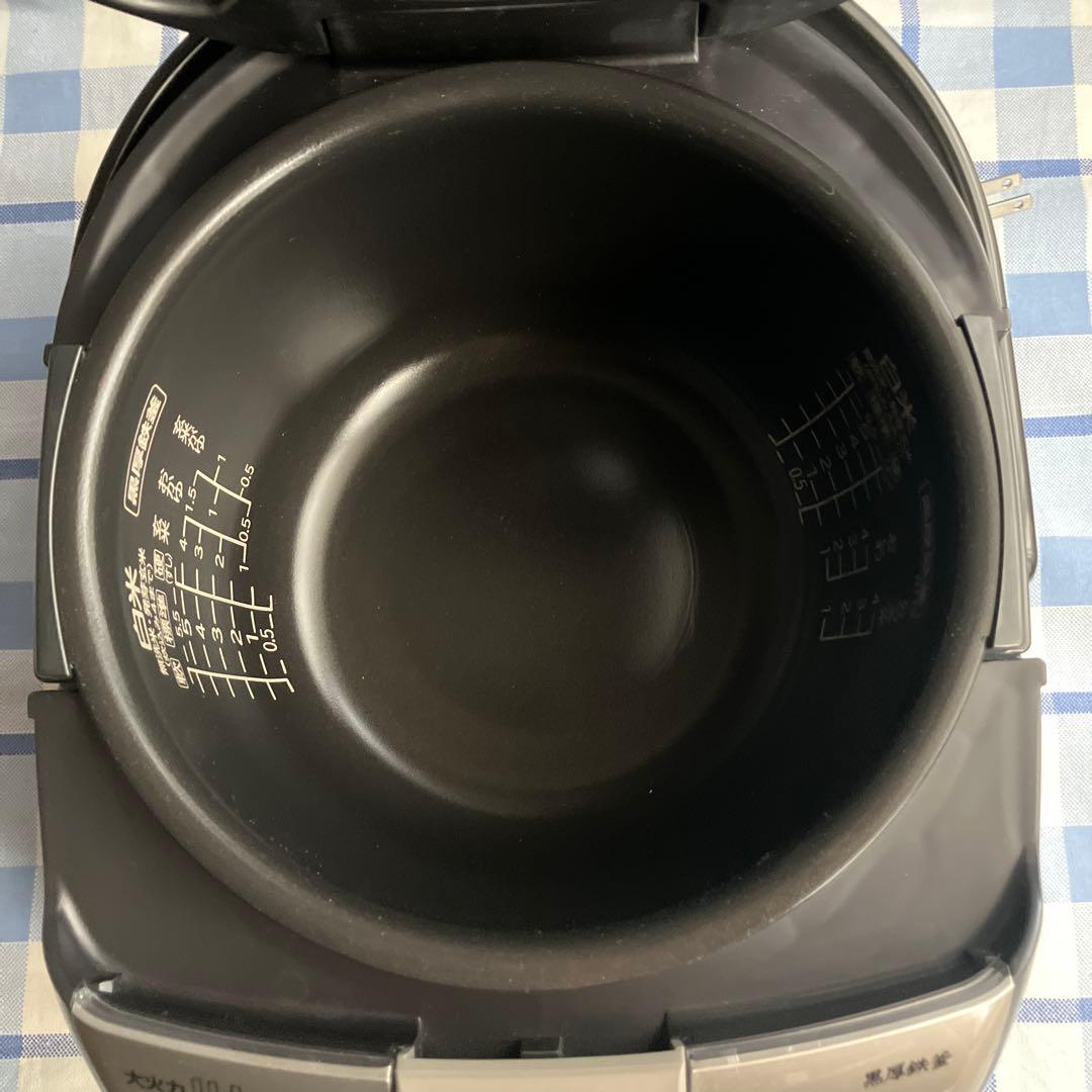 ★HITACHI 極上炊き 黒厚鉄釜 ジャー炊飯器