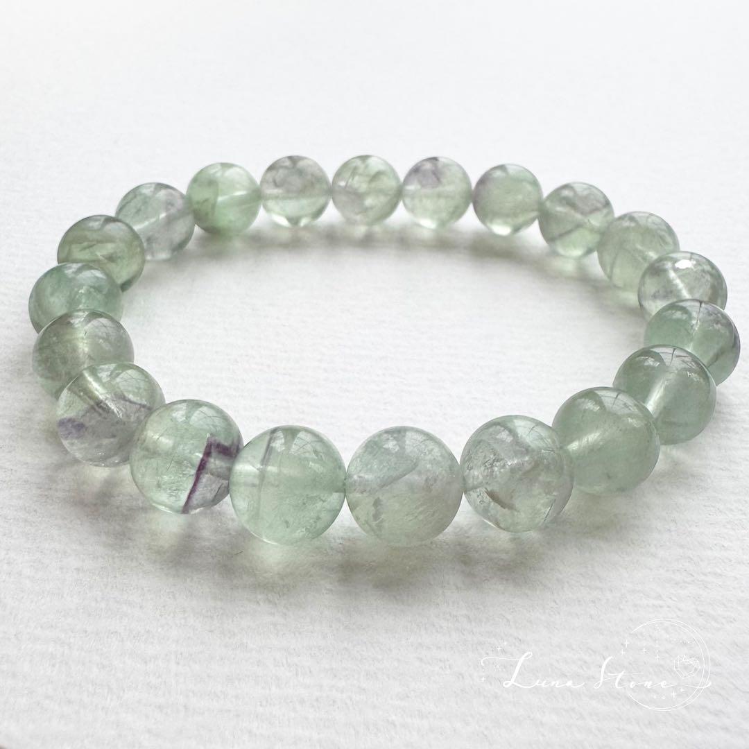 【フェザーインフローライト】羽のような癒しを宿す 天然石 ブレスレット