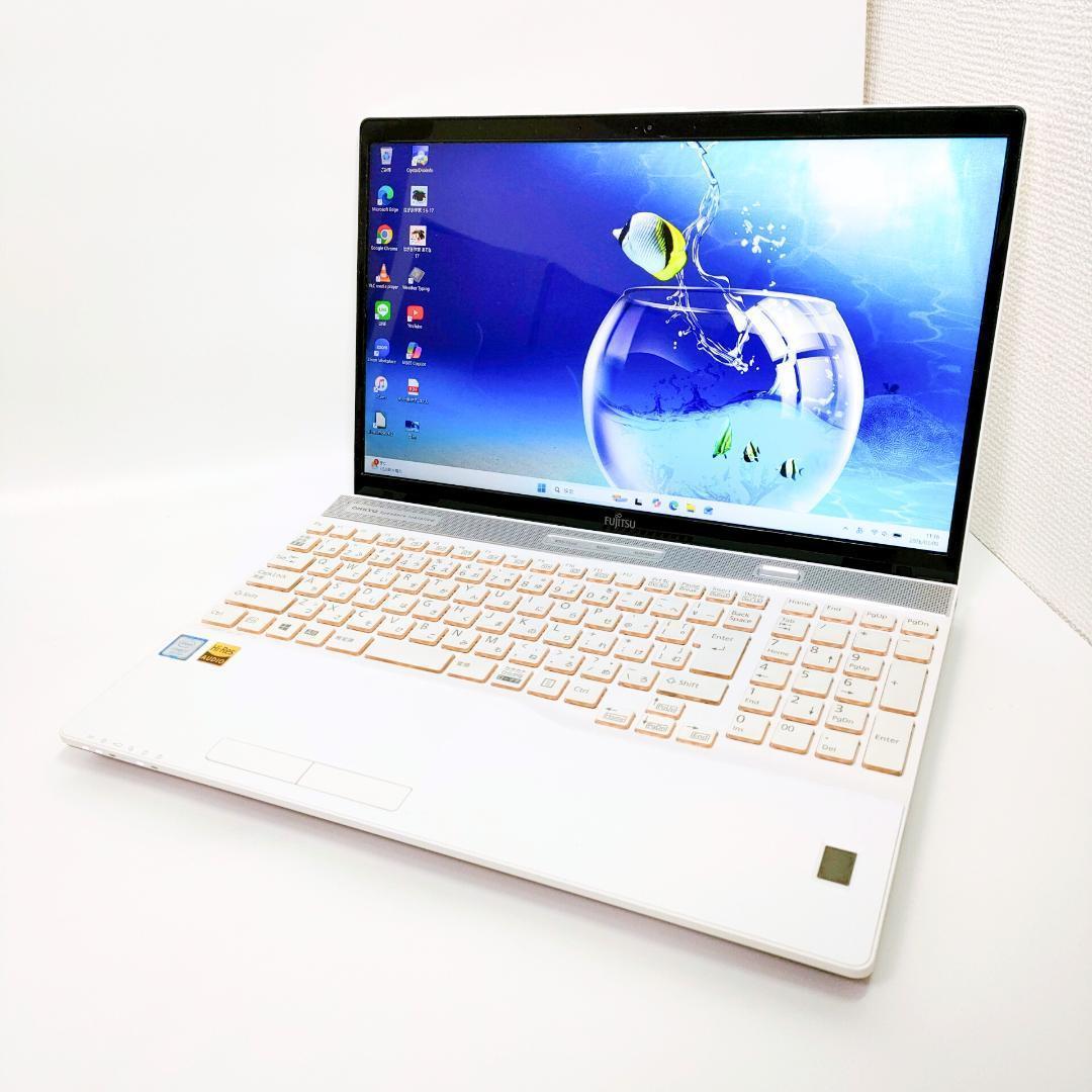 第8世代i7✨️SSD 大容量 Windows11 オフィス付き白ノートパソコン