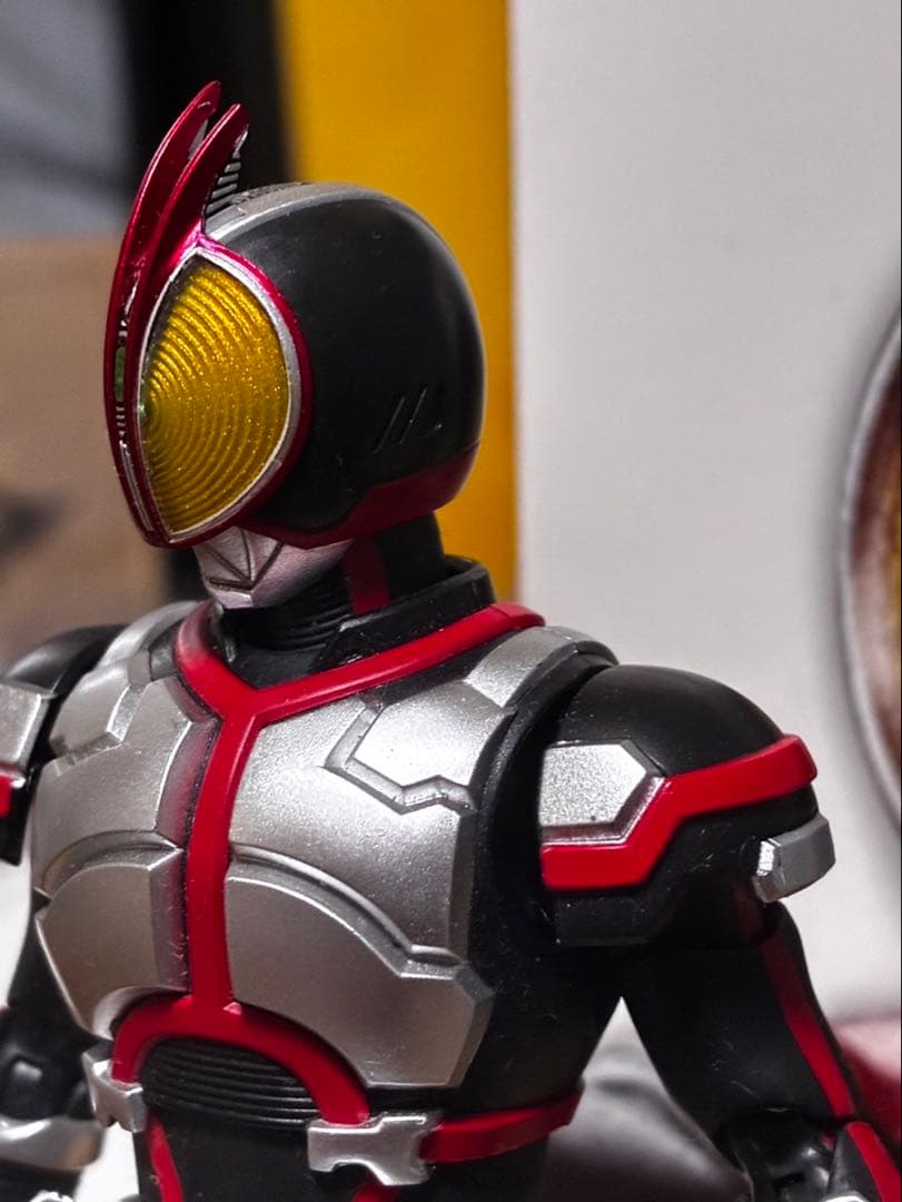 仮面ライダー555 ファイズ　真骨彫製法　難あり