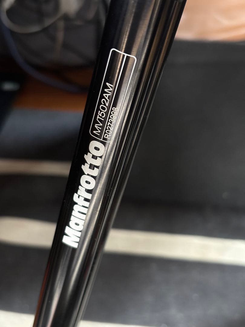 Manfrotto 三脚MT502AM 三脚 + MVH500A