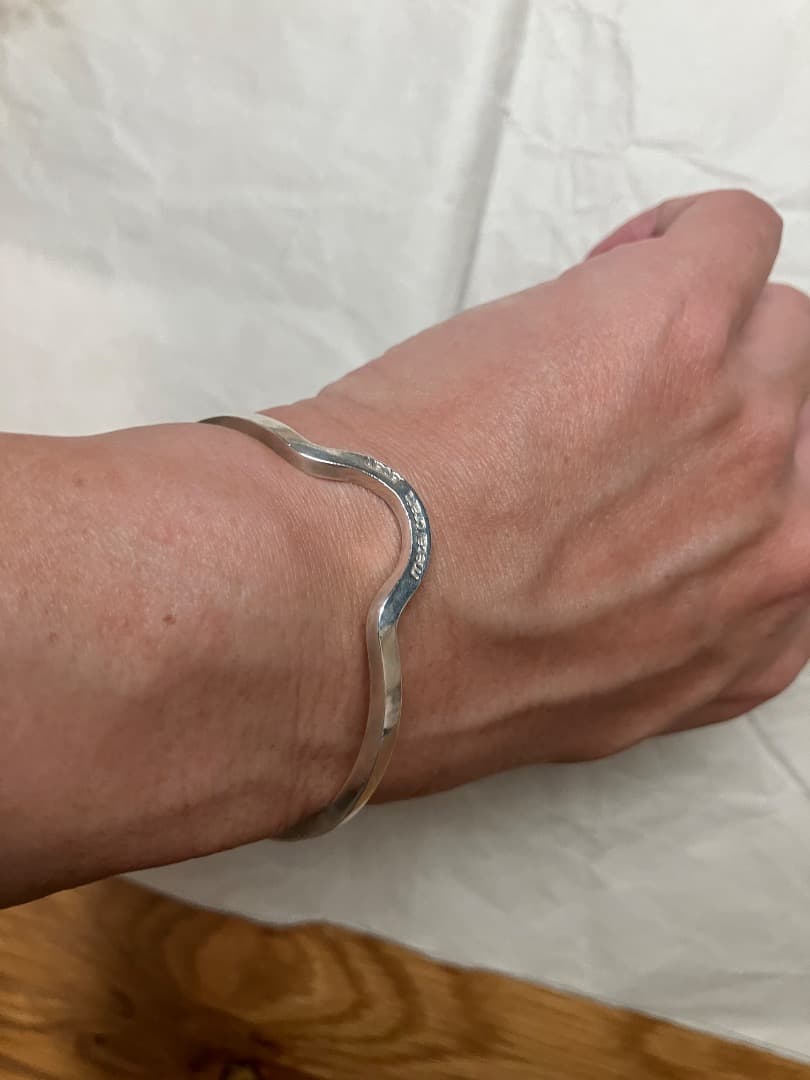 刻印 純銀 99.99 フォーナイン JAPAN シルバー バングル