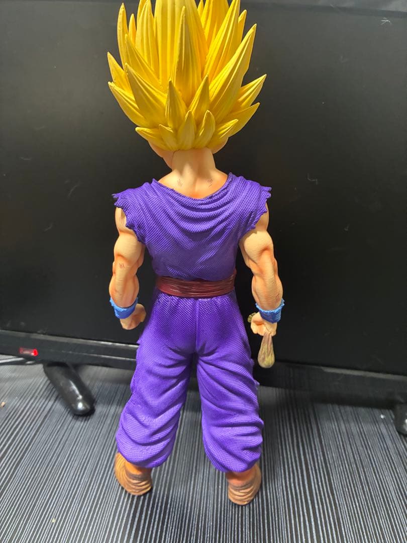 ドラゴンボールフィギュア　 孫悟飯 高さ約29cm (海外製)