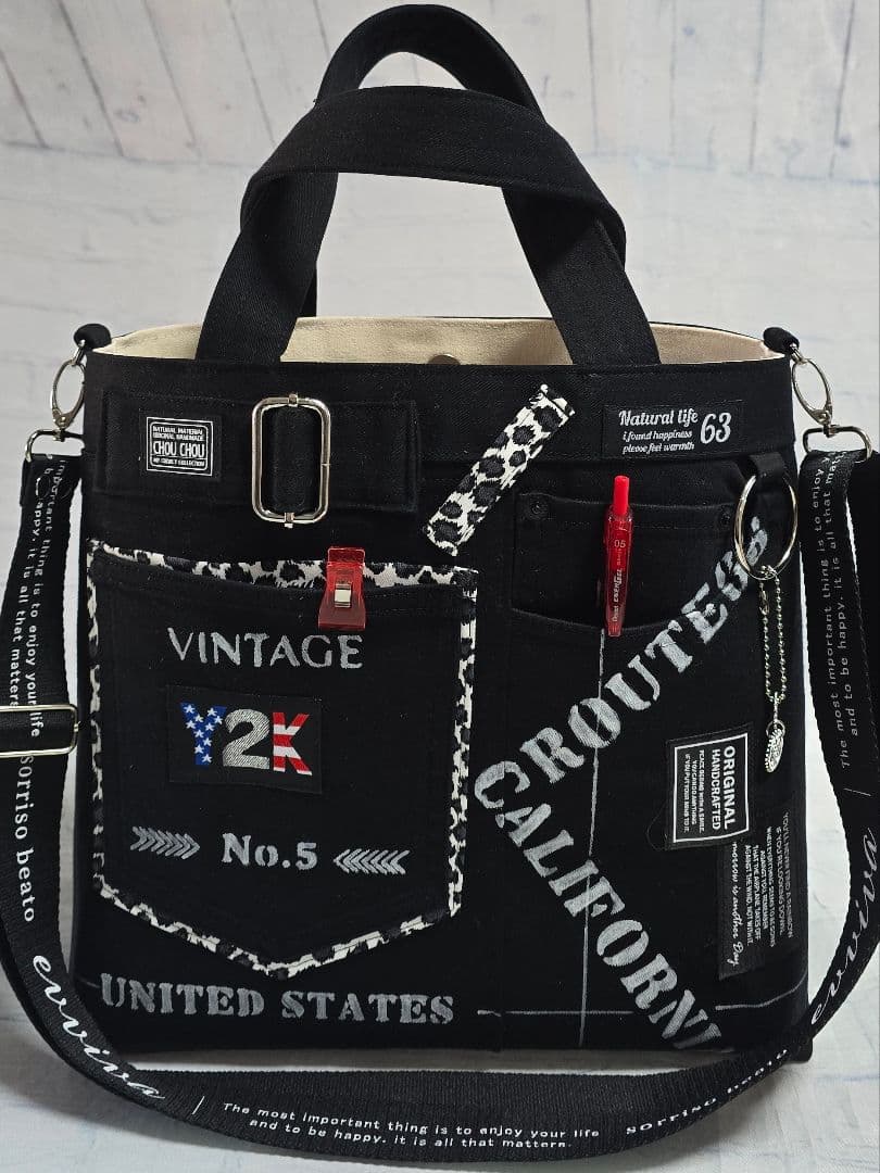 デニムリメイク 2ウェイバッグ 大きめ 斜めがけストラップ ＆ 底板付き