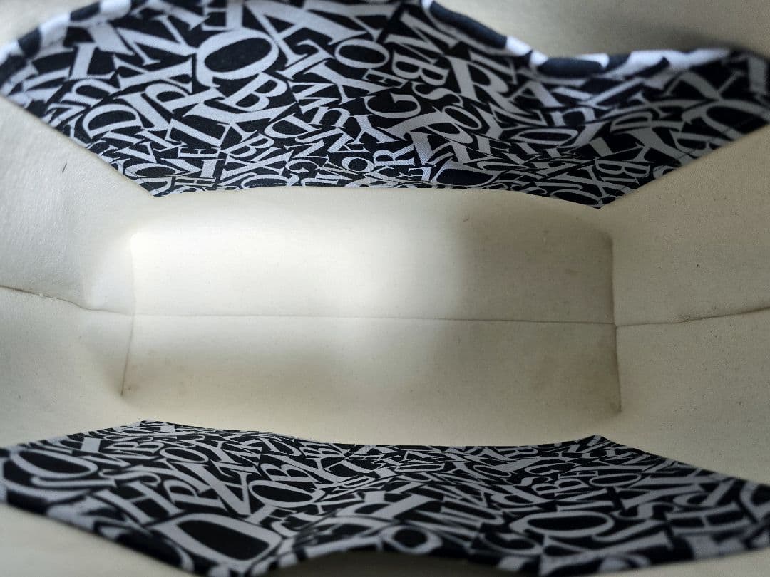 デニムリメイク 2ウェイバッグ 大きめ 斜めがけストラップ ＆ 底板付き