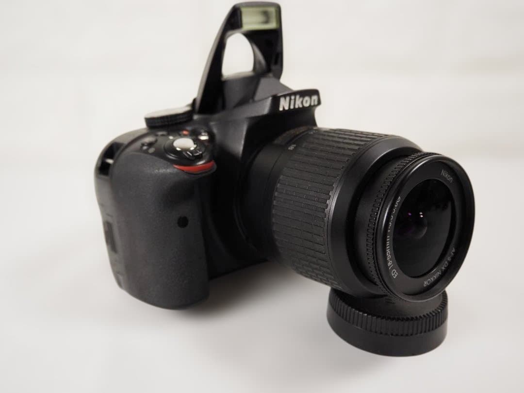 Nikon 一眼レフカメラ　D3300　レンズキット