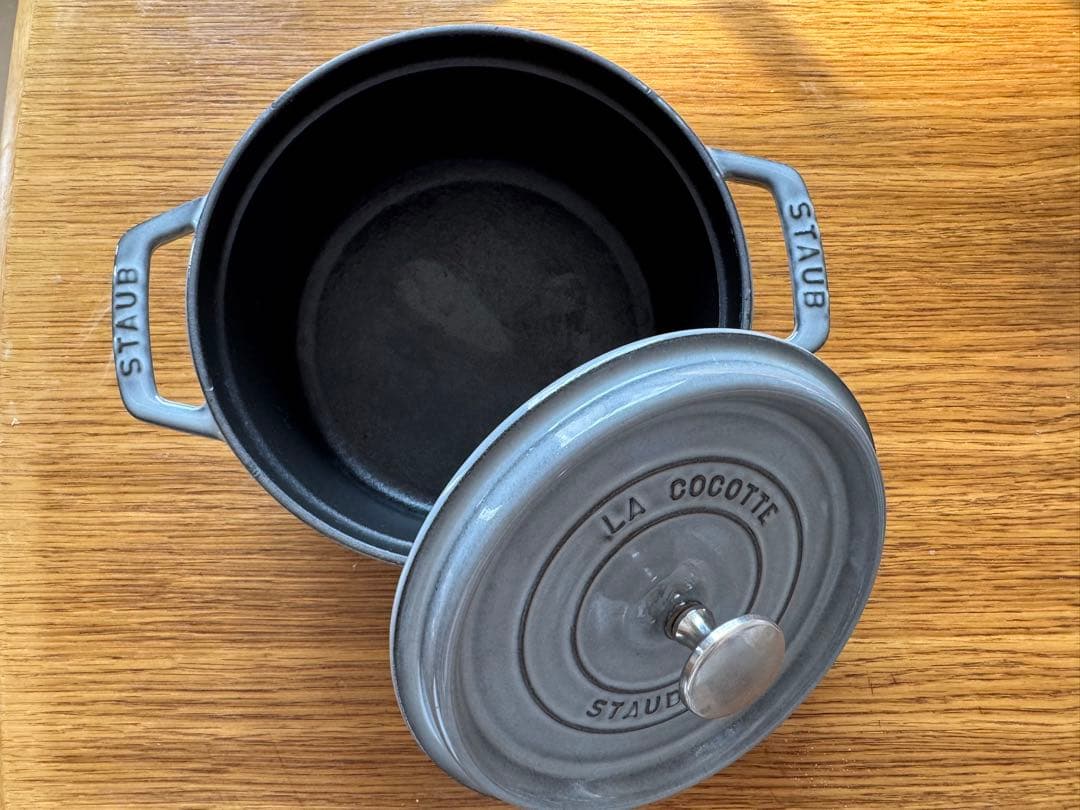 STAUB LA COCOTTE 両手鍋 グレー 約18cm