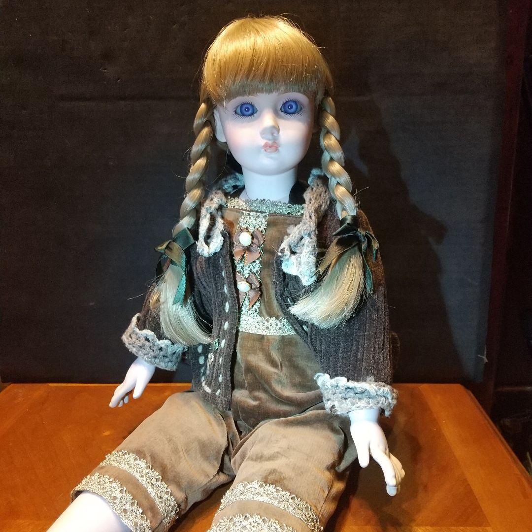 ビスクド―ル お座りド―ル 身長60cm位 ボ―イッシュなお座りド―ル