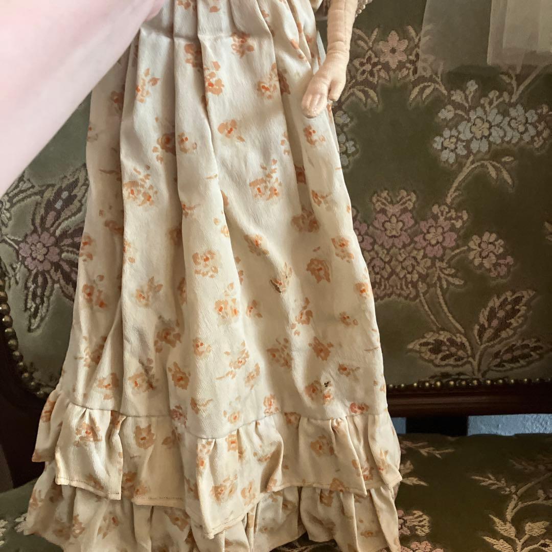 希少　フランスアンティーク　ブドワールドール　金髪のレディ　ソファードール