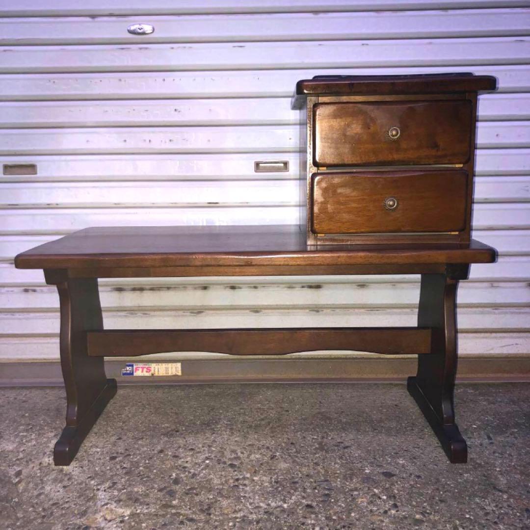 アンティーク家具　小引き出し付　モダンでオシャレな机　アンティークデスク　良好品