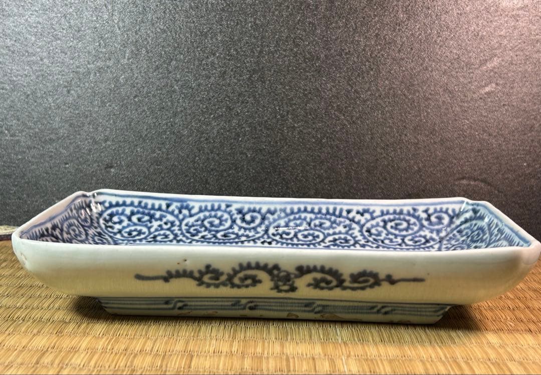 古伊万里染付 たこ唐草長皿 江戸時代　無傷