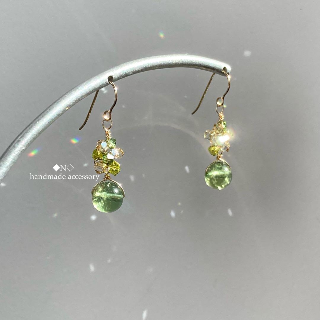 14kgf グリーンアパタイトのピアス スワロフスキー・クリスタルの煌めき