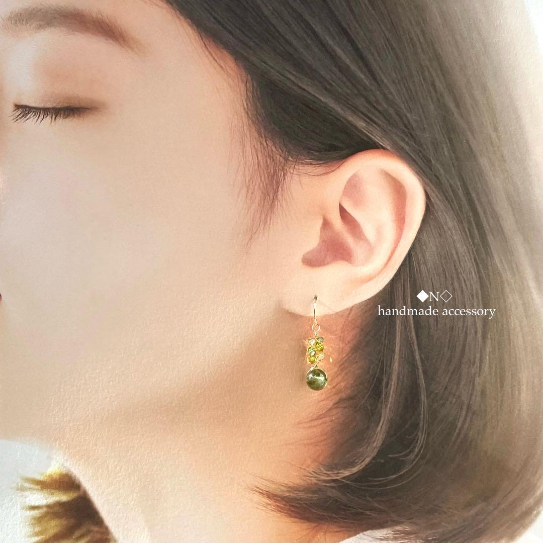 14kgf グリーンアパタイトのピアス スワロフスキー・クリスタルの煌めき