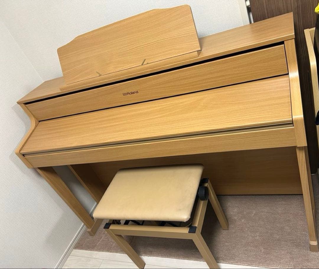 極美品・本格派！Roland のハイブリッド鍵盤HP605NB 電子ピアノ