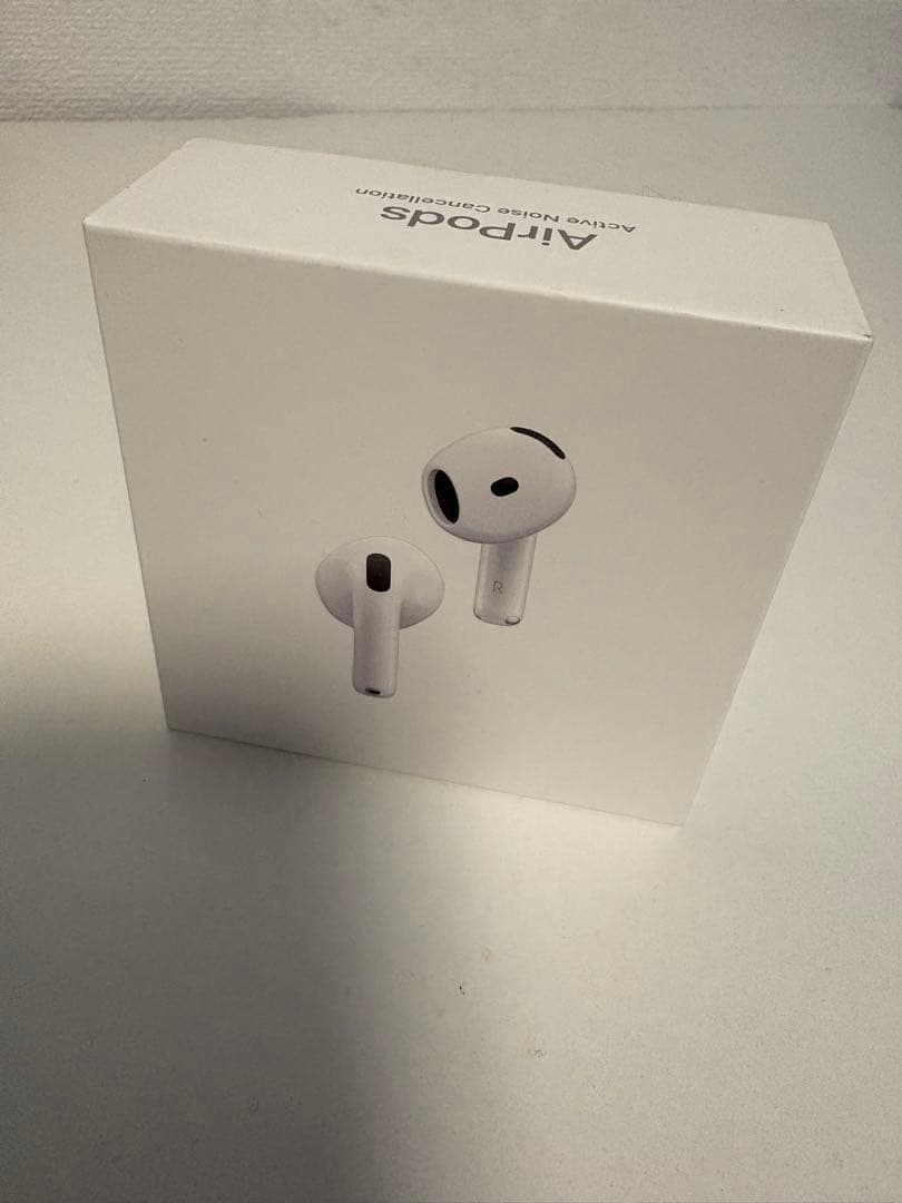 Apple AirPods4 （アクティブノイズキャンセリング）