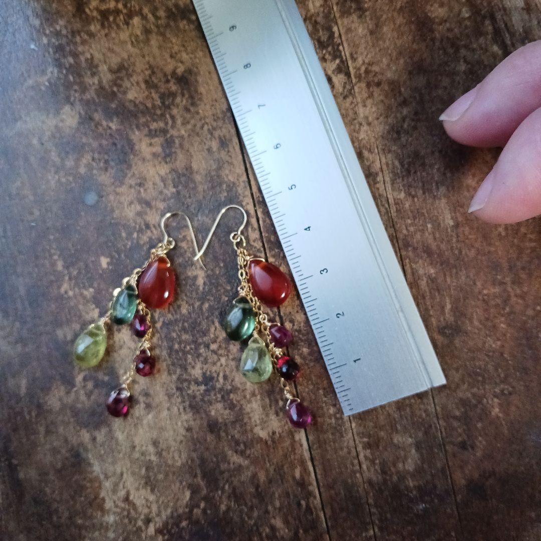 まいこさま吾亦紅(ワレモコウ)色のピアス　14kgf