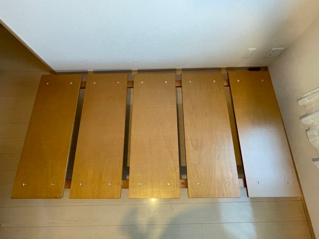 ベッドフレーム　木製