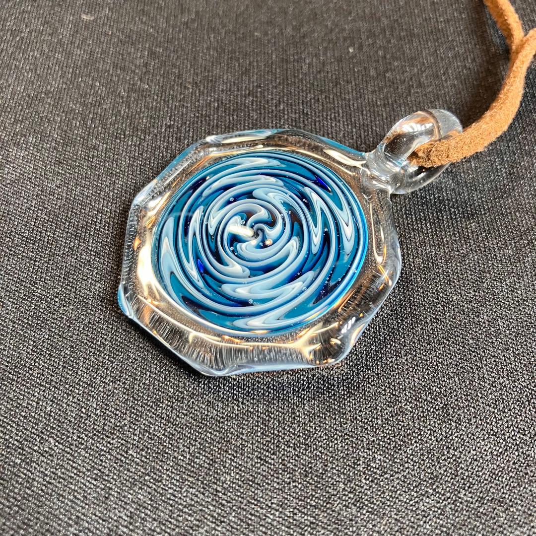 XODAS ペンダント　ボロシリケイトガラス Switch Back Blue