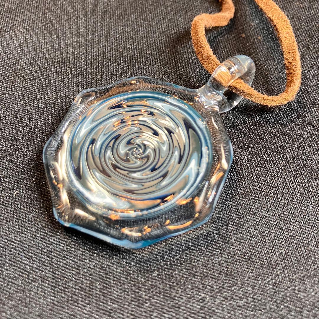 XODAS ペンダント　ボロシリケイトガラス Switch Back Blue