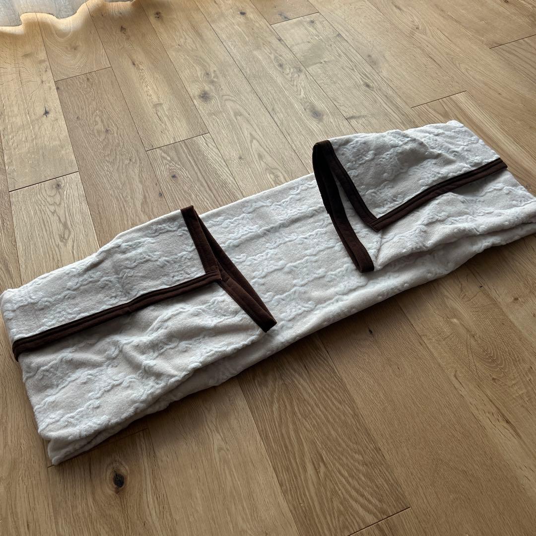 【CÉLINE】　セリーヌ　トリオンフ柄　綿 ひざ掛け（ベージュ）140×70