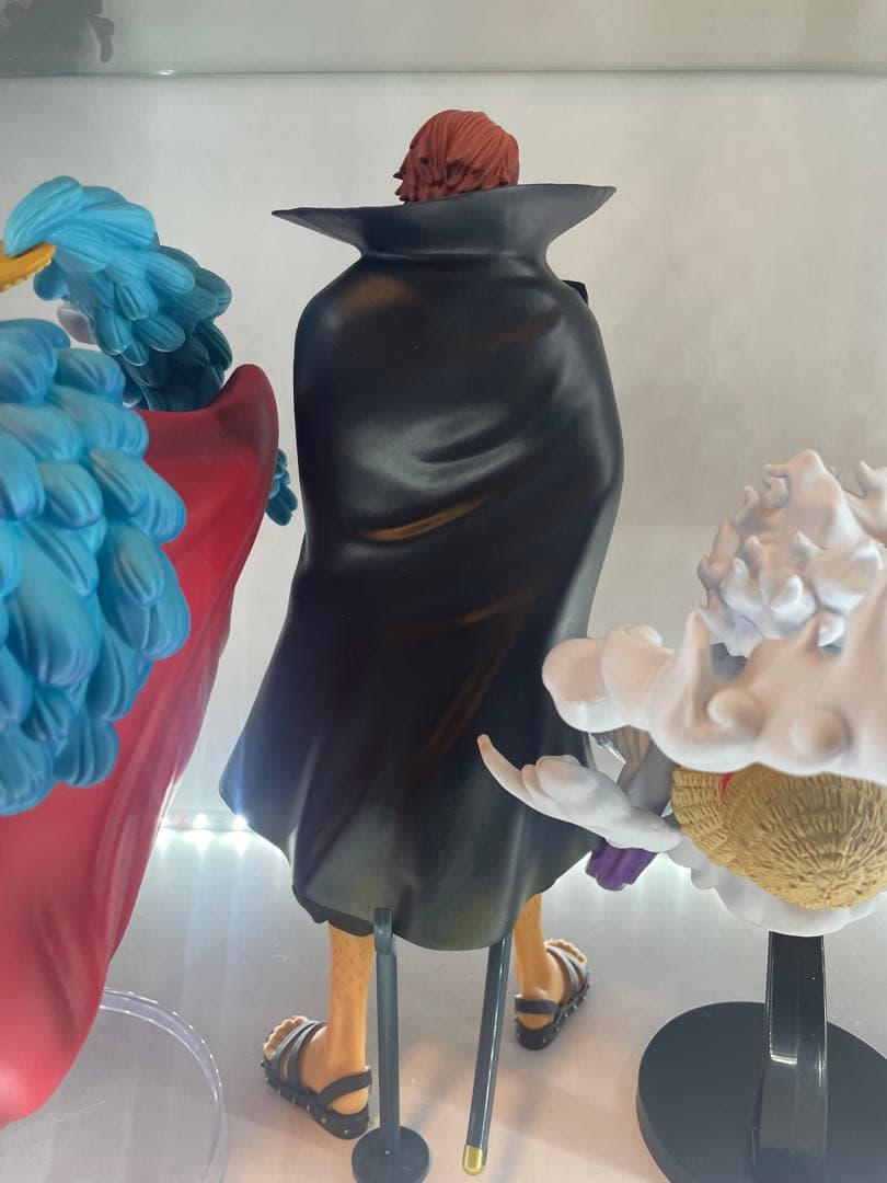 一番くじ　ルフィ　シャンクス　バギー　ティーチ　フィギュア　四皇フィギュア