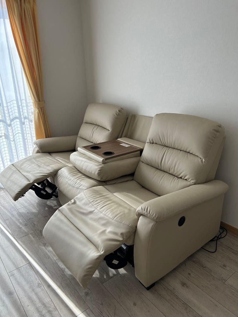 ★送料込み★ニトリ　電動リクライニングソファ