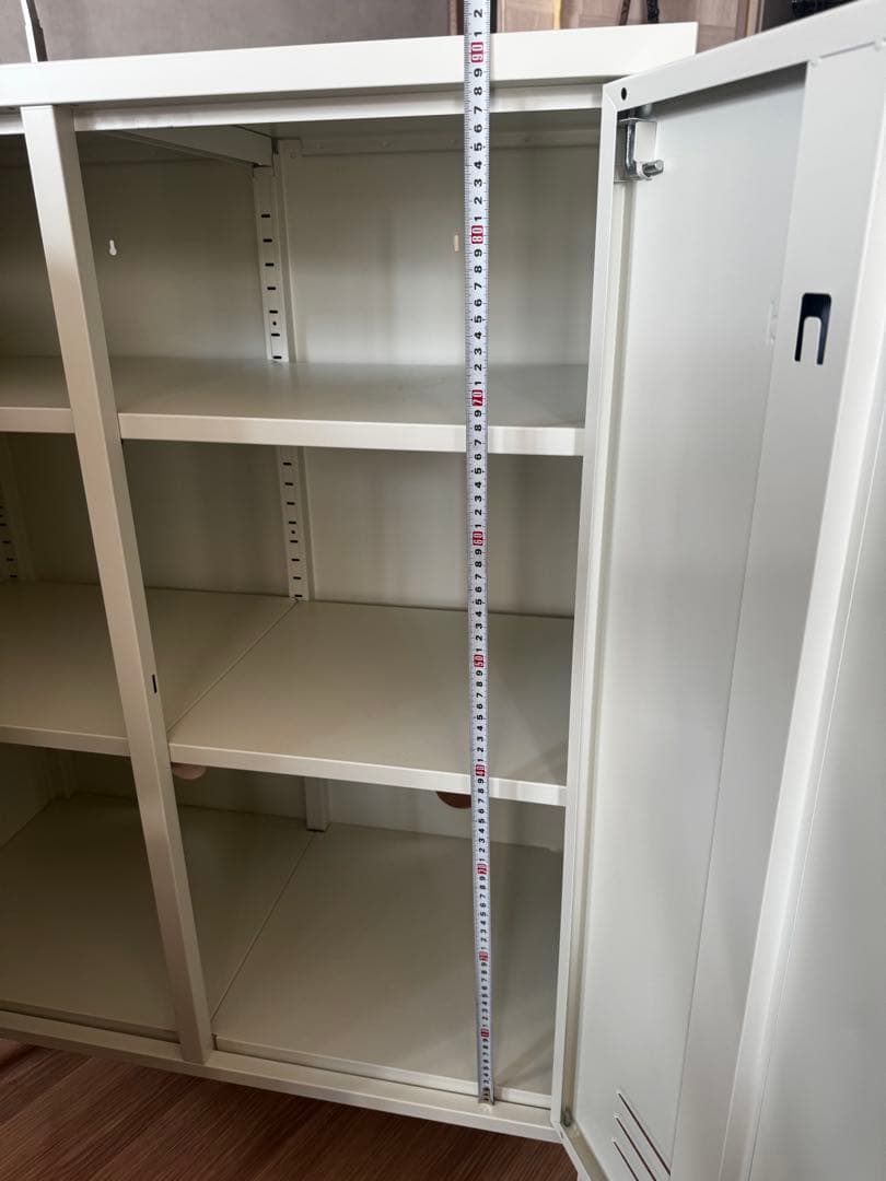 mustard スチールキャビネット 2ドア（値引き交渉OK）引き取り可能な方