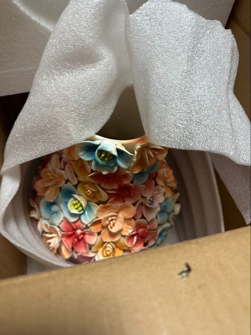 despots フラワーベース　花瓶