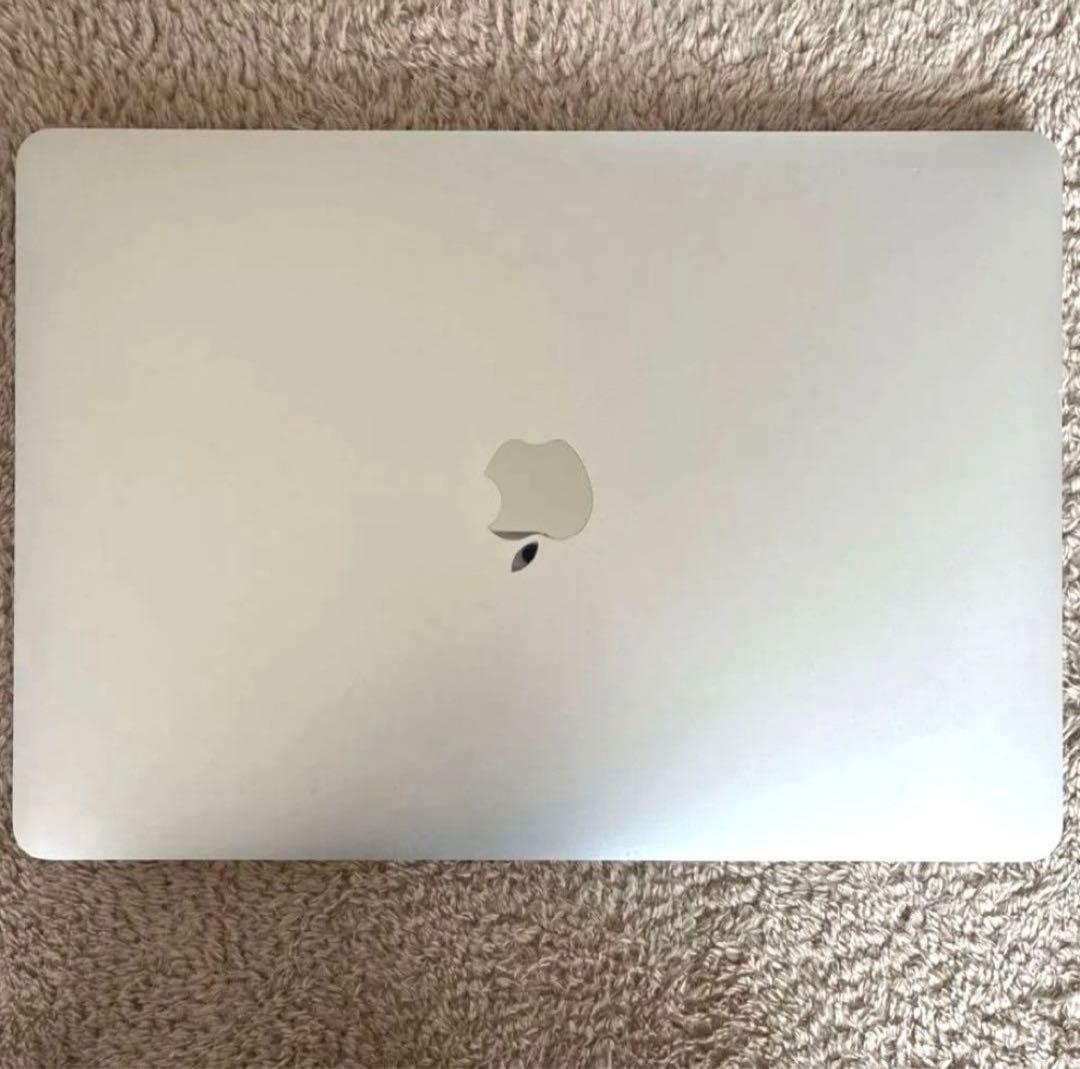 【ほぼ新品】【付属品等色々あり】M2 8GB/512GB MacBook Pro